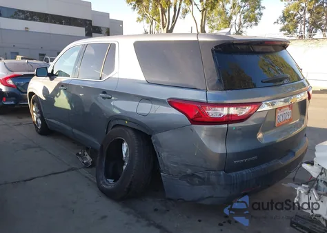 2018 Chevrolet Traverse Ls z USA, uszkodzony, nr VIN 1GNERFKWXJJ218532